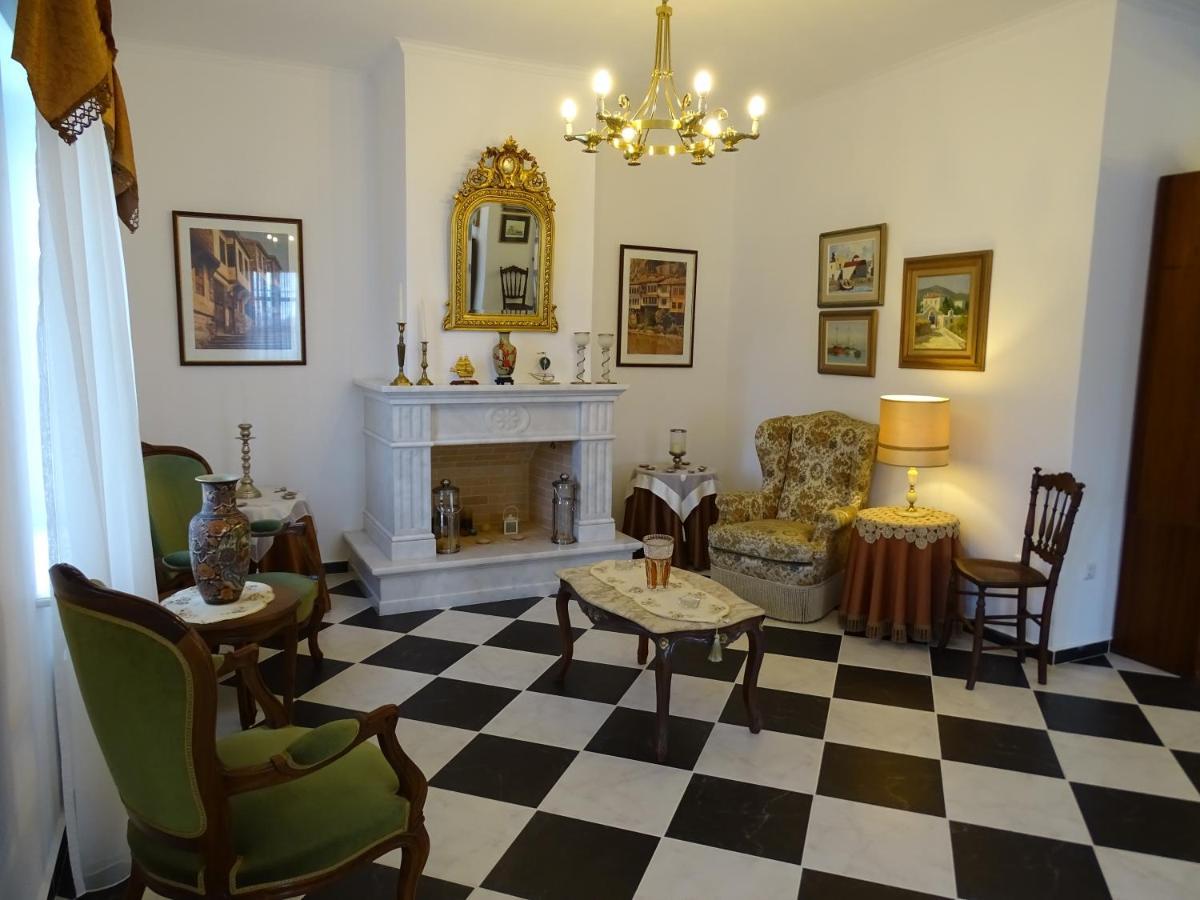 Villa Ada Ýdra Eksteriør bilde